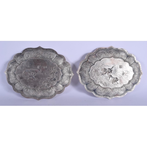 1355 - A PAIR OF EARLY 20TH CENTURY CHINESE MIXED METAL SCALLOPED DISHES decorated in copper and brass with... 