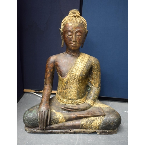 1375 - A FINE 18TH/19TH CENTURY SOUTH EAST ASIAN THAI BRONZE FIGURE OF SAKYAMUNI North Thai or Laos, Ayutth... 