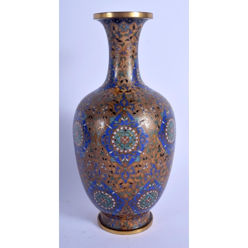 1388 - A FINE 19TH CENTURY CHINESE CLOISONNÉ ENAMEL VASE Qing, decorated with flowers and motifs. 22.5 cm h... 