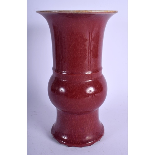 1405 - A 19TH CENTURY CHINESE SANG DU BOEUF FLAMBE GLAZED GU VASE Qing. 30 cm x 15 cm.