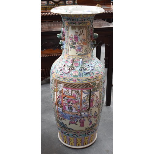 1450 - A VERY LARGE CHINESE CANTON FAMILLE ROSE FLOOR VASE Late Qing/Republic, painted with figures and chi... 