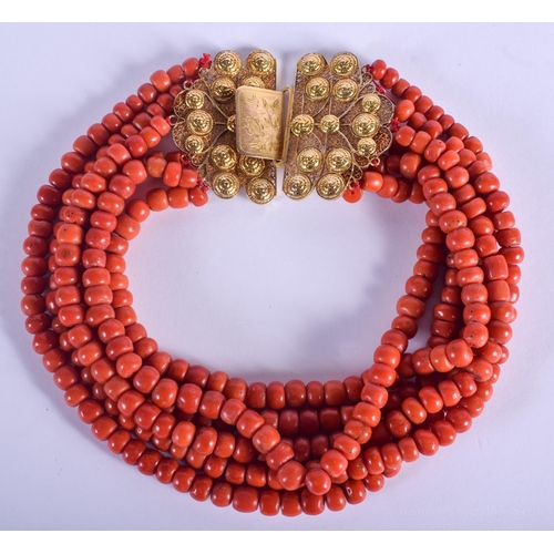 1506 - A LARGE 18CT GOLD RED CORAL NECKLACE. 310 grams. 40 cm wide.