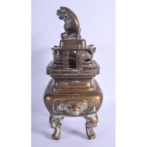 1527 - A 19TH CENTURY CHINESE TWIN HANDLED BRONZE CENSER AND COVER with Buddhistic lion terminal. 40 cm x 2... 