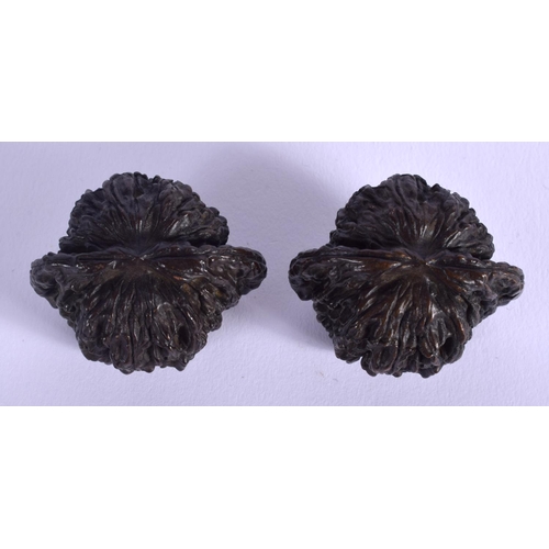 1552 - A PAIR OF CHINESE BRONZE WALNUTS 20th Century. 3 cm x 3 cm.