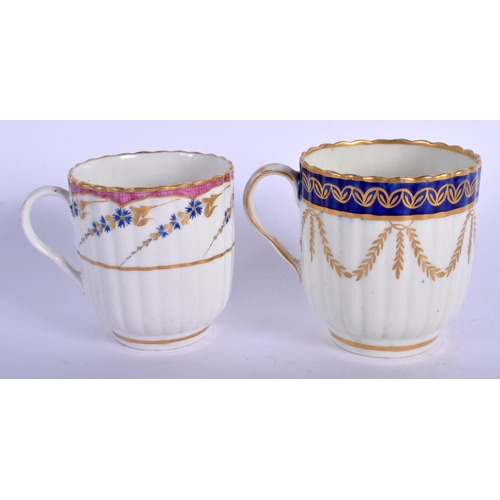 172 - 18th c. Caughley unusual coffee cup of reeded form decorated with cornflowers under a pink border an... 