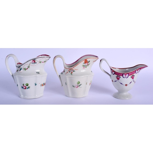 182 - 18th century New Hall milk jugs. 10.5 cm high