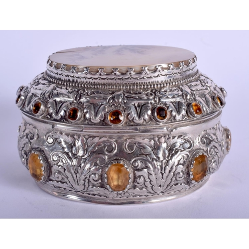 1829 - A GOOD SCOTTISH SILVER JEWELLED BOX decorated with hardstone thistles. 239 grams. 10 cm x 7 cm.