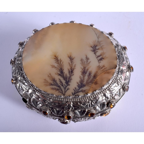 1829 - A GOOD SCOTTISH SILVER JEWELLED BOX decorated with hardstone thistles. 239 grams. 10 cm x 7 cm.