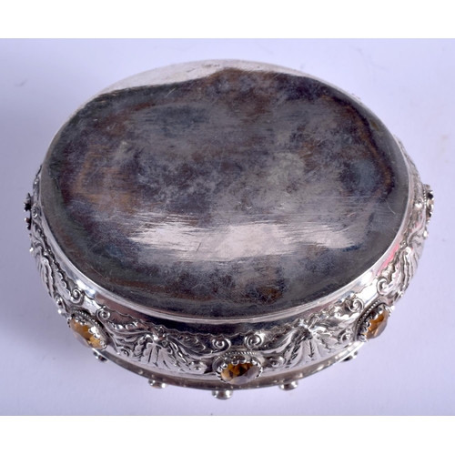 1829 - A GOOD SCOTTISH SILVER JEWELLED BOX decorated with hardstone thistles. 239 grams. 10 cm x 7 cm.