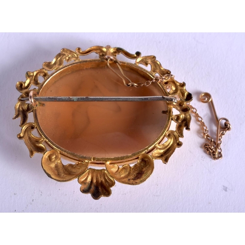 1843 - AN ANTIQUE YELLOW METAL CAMEO BROOCH. 8.4 grams. 3.5 cm x 3.25 cm.