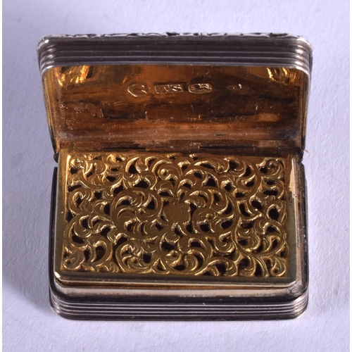 1877 - AN ANTIQUE SILVER VINAIGRETTE. Birmingham 1824. 16 grams. 3.5 cm x 1.5 cm.