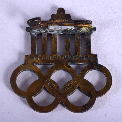 1880 - A RARE 1935 ENAMELLED OLYMPIC BROOCH. 4.9 grams. 3.25 cm wide.