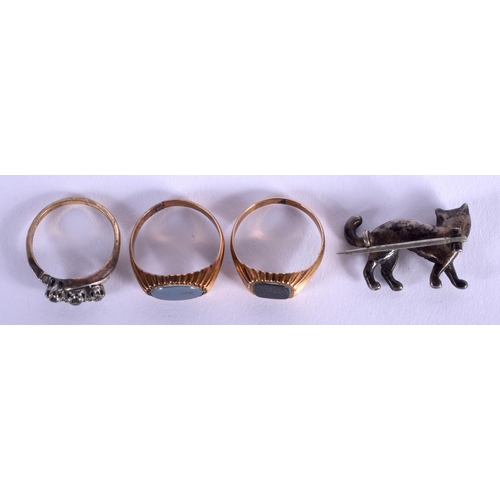 1911 - THREE ANTIQUE 9CT GOLD RINGS and a brooch. Gold 8 grams. (4)