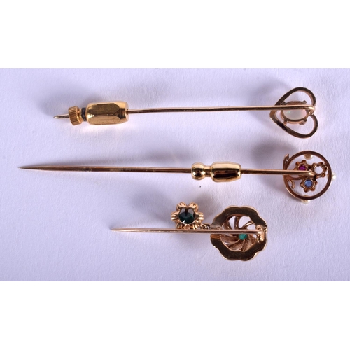 1916 - THREE VINTAGE GOLD STICK PINS. 6.9 grams. (3)