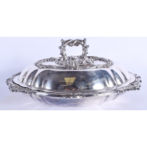 2019 - AN ANTIQUE SILVER PLATED TUREEN AND COVER. 30 cm wide.