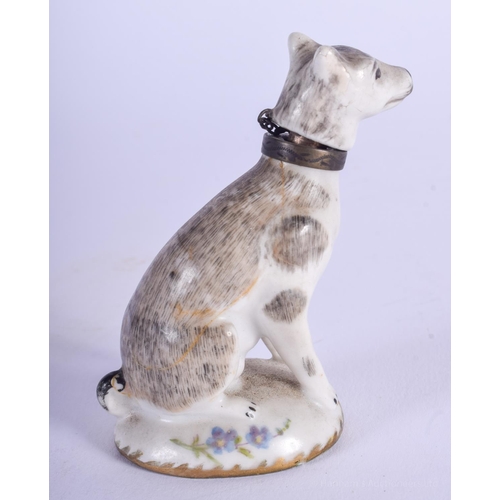 2059 - A RARE 18TH CENTURY ENGLISH ENAMEL HOUND SCENT BOTTLE AND STOPPER painted with flowers. 8 cm x 3.5 c... 