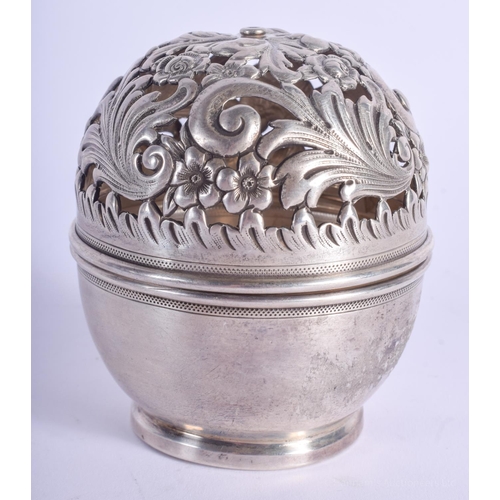 2100 - AN AMERICAN THEODORE STARR SILVER STRING BOX. 92 grams. 8 cm x 6 cm.