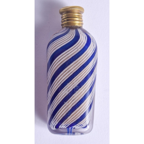 2119 - A CHARMING ANTIQUE NAILSEA STYLE SCENT BOTTLE. 7 cm high.