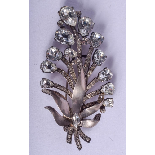 2150 - A VINTAGE SILVER EISENBERG PASTE BROOCH. 10 cm x 5 cm.