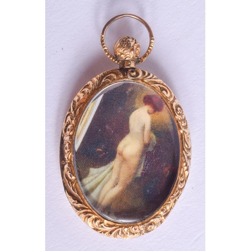 2158 - A 9CT GOLD LOCKET. 10 grams. 2.75 cm  x 2.5 cm.