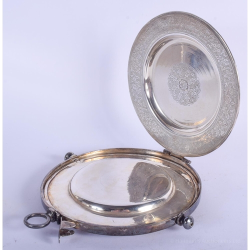 2180 - A VERY UNUSUAL MIDDLE EASTERN PERSIAN SILVER CAKE STAND. 620 grams. 19 cm wide.