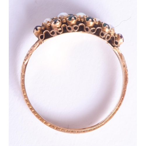 2205 - AN ANTIQUE 15CT GOLD TUTTI FRUITY RING. 1.91 grams. O/P.