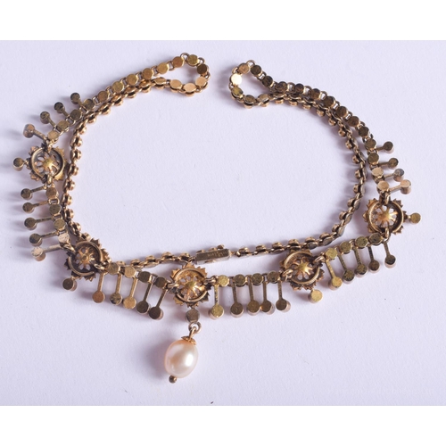 2215 - A GOOD 15CT GOLD AND PEARL FLORAL NECKLACE. 20 grams. 41 cm long.