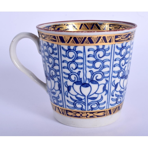 273 - 18th c. English porcelain coffee cup probably Worcester. 6 cm high