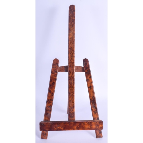 319 - AN UNUSUAL BURR WALNUT ARTISTS EASEL. 41 cm x 15 cm.