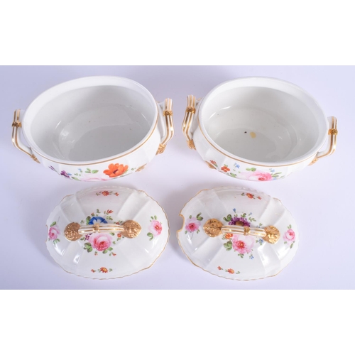 60 - A PAIR OF EARLY 19TH CENTURY DERBY PORCELAIN TUREENS AND COVERS painted with flowers. 18 cm x 15 cm.