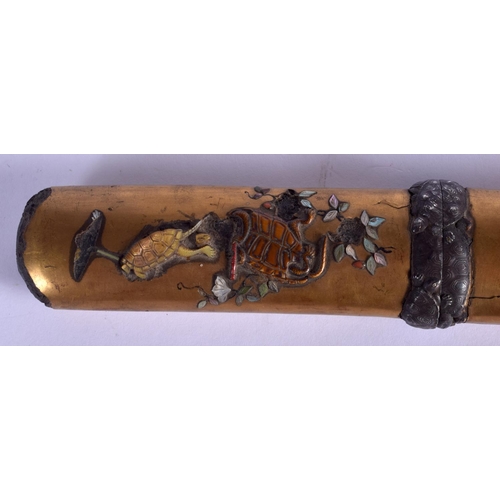 1340 - A FINE 19TH CENTURY JAPANESE MEIJI PERIOD GOLD LACQUER INLAID SHIBAYAMA TANTO KOSHIRAE the blade of ... 