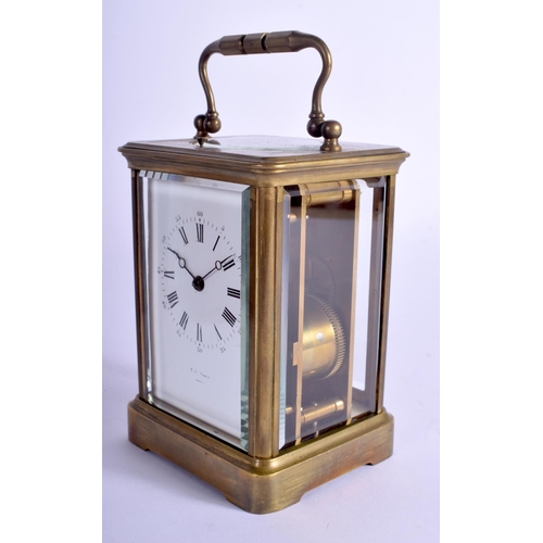 1798 - A 19TH CENTURY FRENCH BRASS REPEATING CARRIAGE CLOCK within original fitted leather case. 18 cm high... 