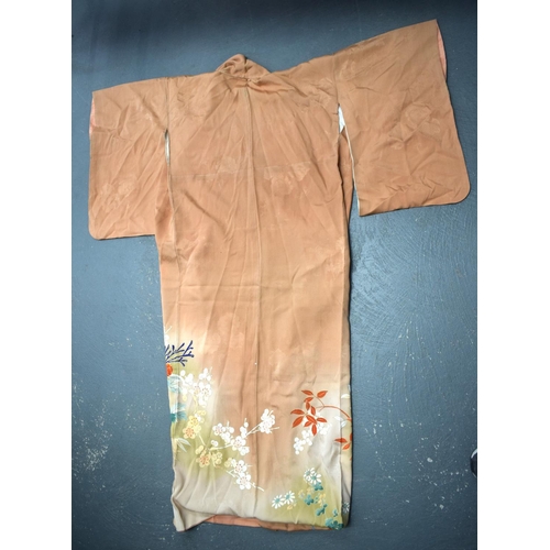 1111 - TWO JAPANESE TAISHO PERIOD SILK KIMONO. (2)