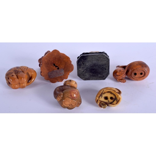 1136 - TWO JAPANESE BOXWOOD NETSUKES 20th Century, together with a Meiji period netsuke etc. Largest 6 cm x... 