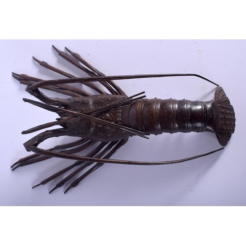 1311 - A 19TH CENTURY JAPANESE MEIJI PERIOD ARTICULATED BRONZE LOBSTER Myochin School. 21 cm long.