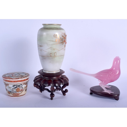 1407 - A 19TH CENTURY JAPANESE MEIJI PERIOD KUTANI JAR together with a vase & Peking glass bird. (4)