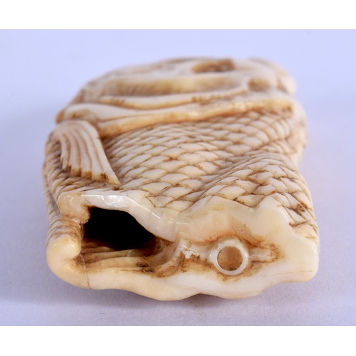 1414 - A RARE 19TH CENTURY JAPANESE KYOTO SCHOOL CARVED IVORY NETSUKE in the form of a dried salmon. 5.5 cm... 