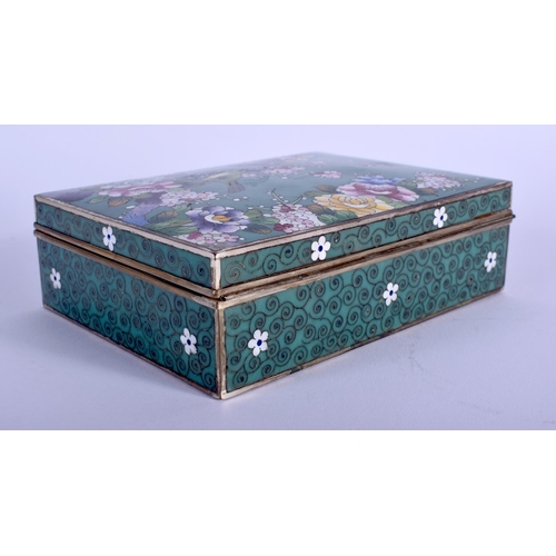 1450 - AN EARLY 20TH CENTURY JAPANESE TAISHO PERIOD CLOISONNE ENAMEL CASKET Attributed to the Ando Company.... 