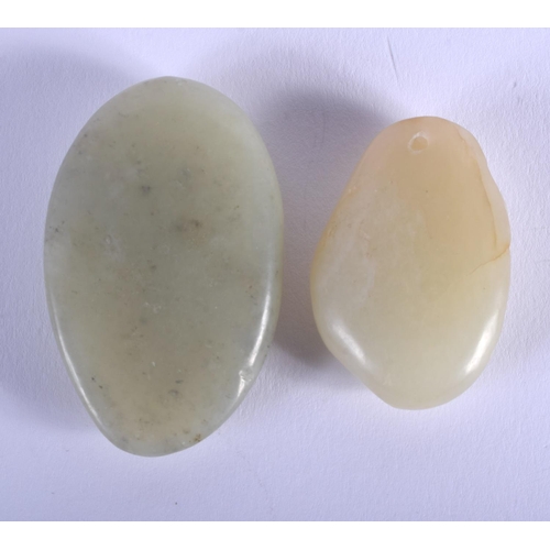 1457 - TWO CHINESE CARVED JADE PEBBLES 20th Century. Largest 4 cm x 3 cm. (2)