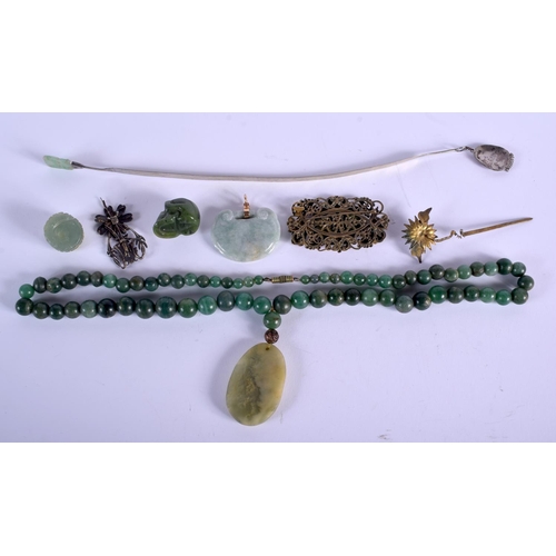 1474 - AN EARLY 20TH CENTURY TIBETAN JADEITE AND CORAL BROOCH etc. (qty)