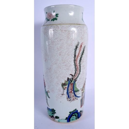 1479 - A 17TH/18TH CENTURY CHINESE FAMILLE VERTE PORCELAIN SLEEVE VASE Qing, painted with immortals amongst... 