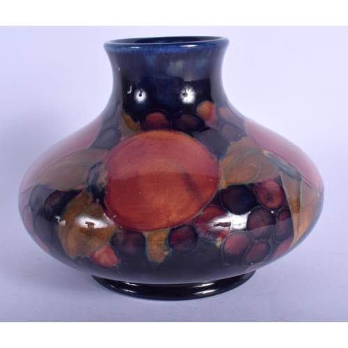 149 - A MOORCROFT POMEGRANATE VASE. 12.5 cm wide.