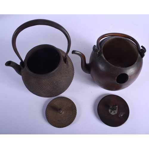 1582 - A 19TH CENTURY JAPANESE MEIJI PERIOD BRONZE TEAPOT AND COVER together with a similar iron tetsubin. ... 