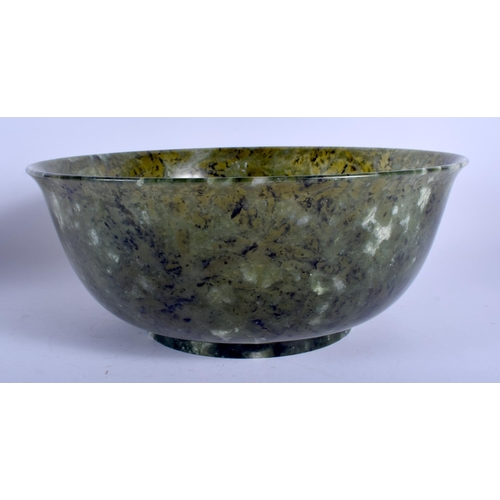 1586 - A VERY LARGE EARLY 20TH CENTURY CHINESE SPINACH JADE BOWL Late Qing/Republic. 33 cm x 12 cm.