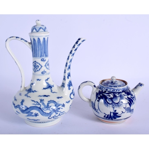 1627 - A CHINESE BLUE AND WHITE COFFEE POT 20th Century, together with a smaller teapot. Largest 24 cm high... 