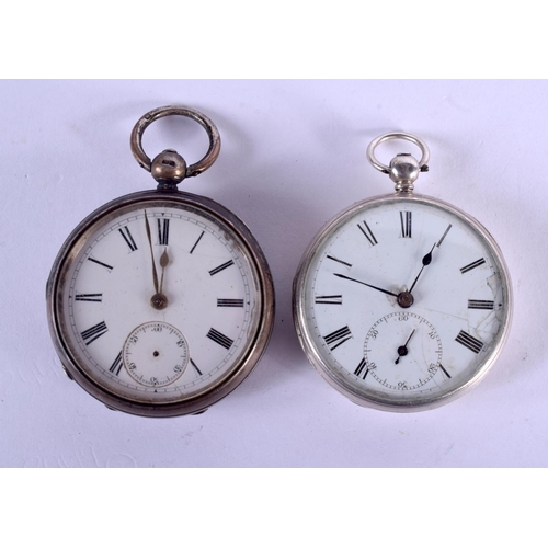 2021 - TWO ANTIQUE SILVER POCKET WATCHES. 4.5 cm diameter. (2)