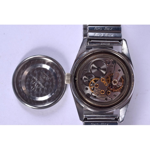 2023 - A VINTAGE LONGINES STAINLESS WRISTWATCH. 3.25 cm diameter.