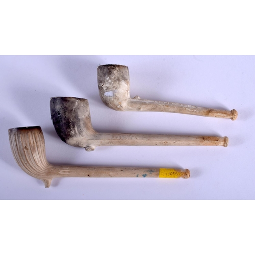 2147 - THREE ANTIQUE PIPES. Largest 10 cm long. (3)