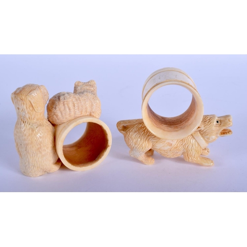 2189 - A PAIR OF CONTINENTAL BONE NAPKIN RINGS. 8 cm x 6 cm.