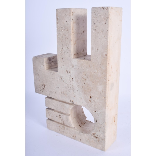 2378 - A STYLISH ENGLISH CARVED STONE SINGULAR FORM ABSTRACT SCULPTURE in the manner of Dame Barbara Hepwor... 